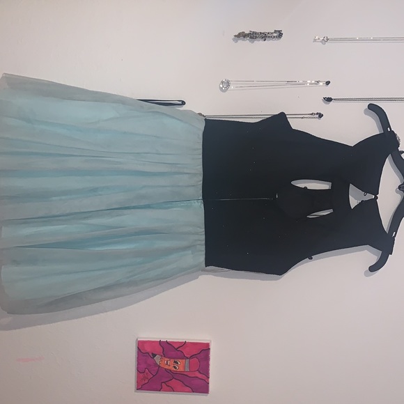 Prom Dress - Picture 3 of 4